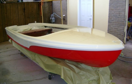 1972 Runabout 15ft Paint Job (13)